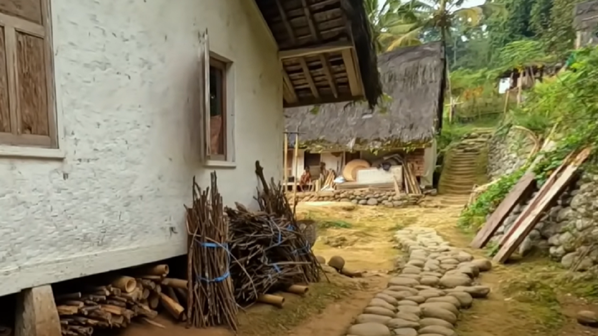 Mengungkap Keajaiban Kampung Naga