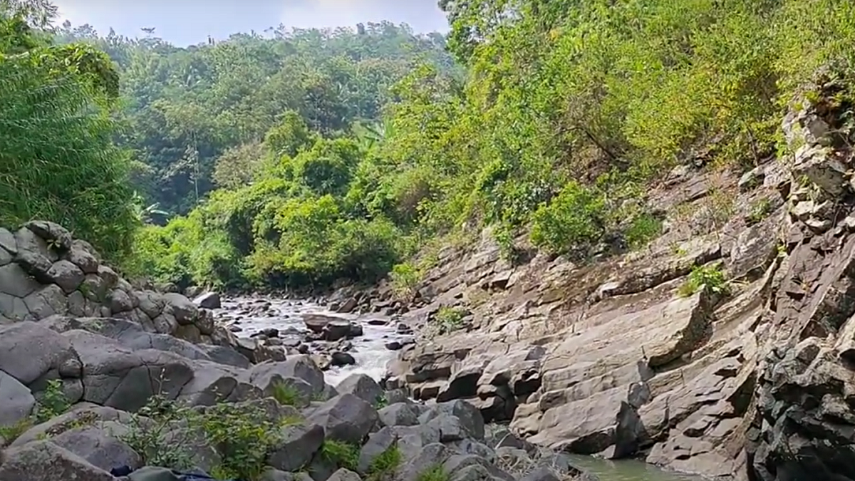 Batu Paraga Salopa Tasikmalaya