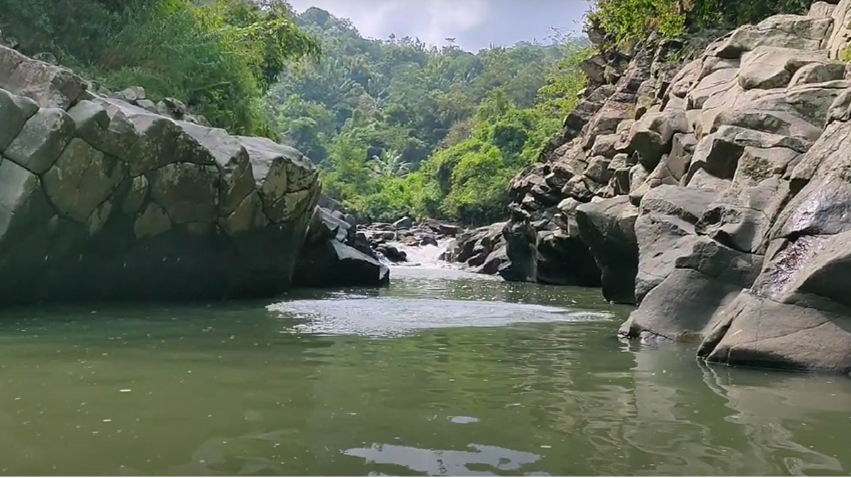 Batu Paraga Salopa Tasikmalaya