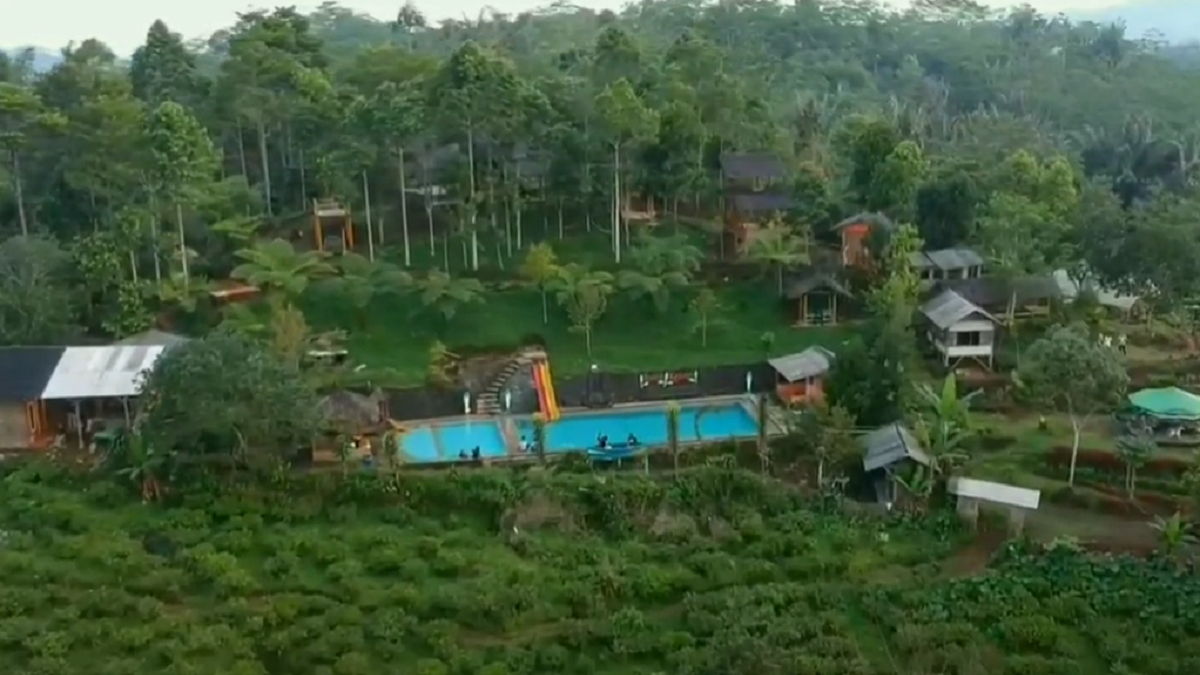 Bukit Kacapi 12
