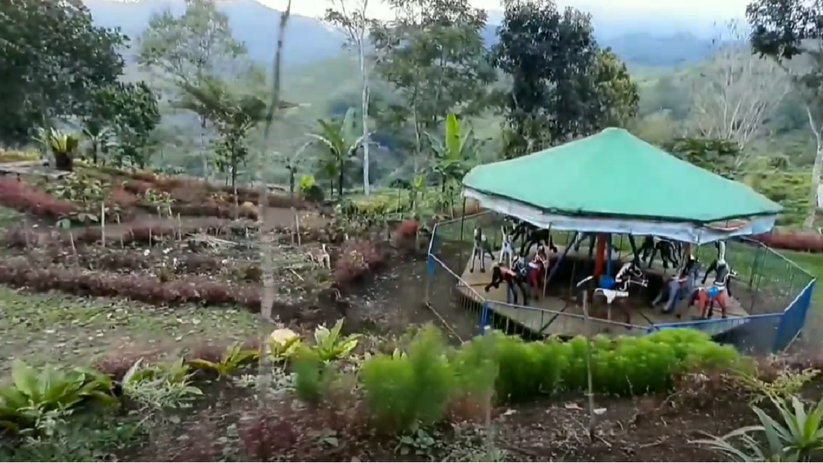 Bukit Kacapi 9
